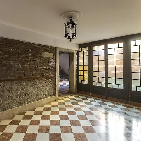 Rialto Design Boutique R&r Apartman Velence